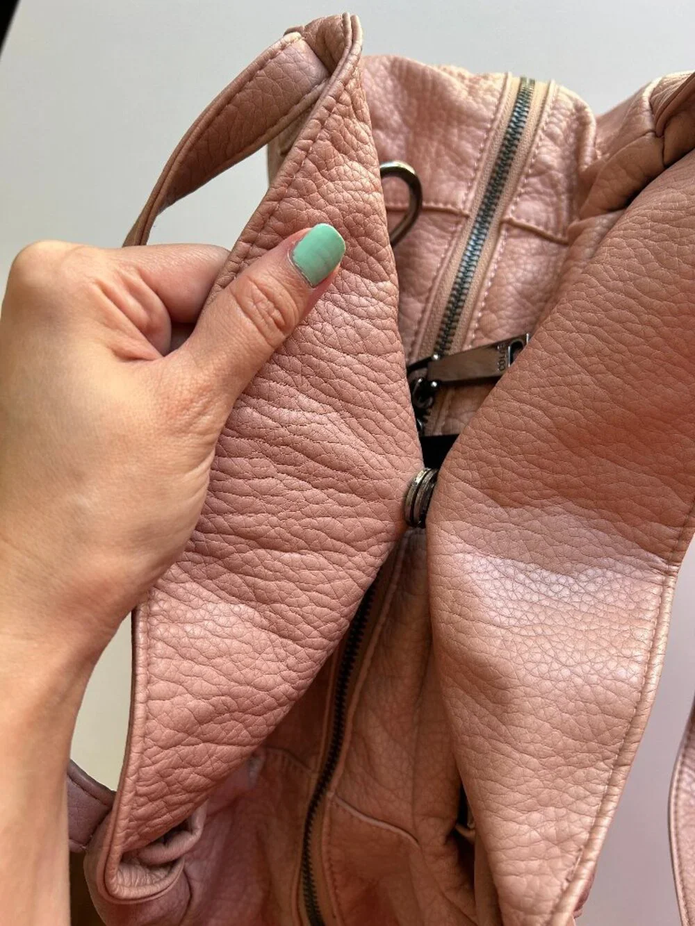 Designer Bag CoLab brand Beautiful blush pink slouchy shoulder softcomfy leather